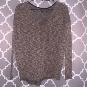 Lon sleeve sweater